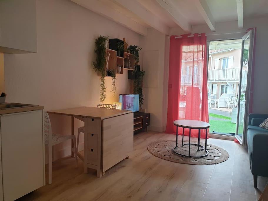 Anglet Biarritz Appartement Avec Piscine Luaran gambar
